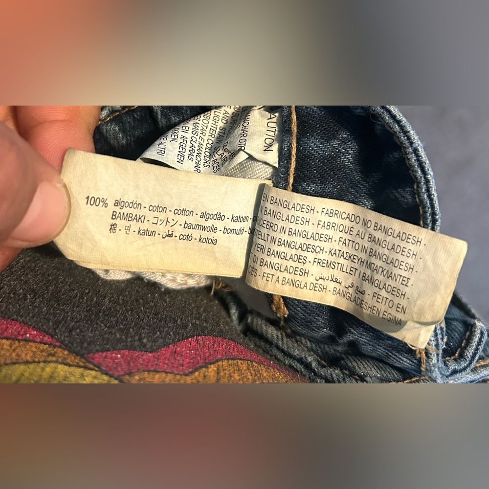 Zara Distressed cut off shorts - Picture 4 of 4